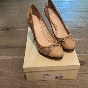 Coach Bethanie heel